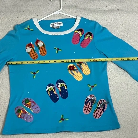 Vintage Colorful Flip-Flop Embroidered Sweater - Picture 7 of 14